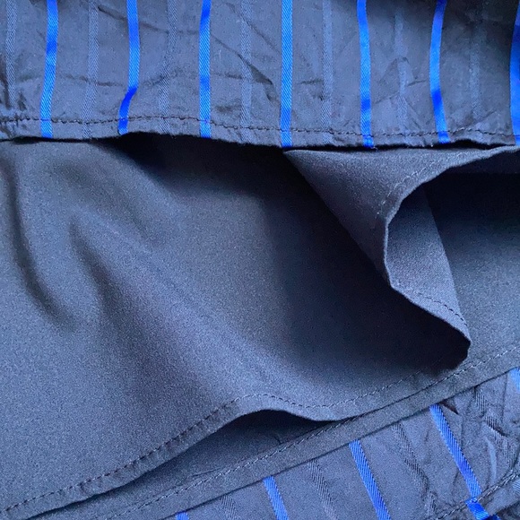 Banana Republic strapless dress with bold stripes and pockets! - Picture 4 of 5